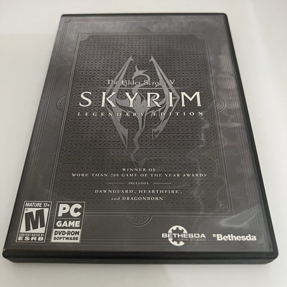 Elder Scrolls V: Skyrim Legendary Edition PC Game Computer CIB With Map